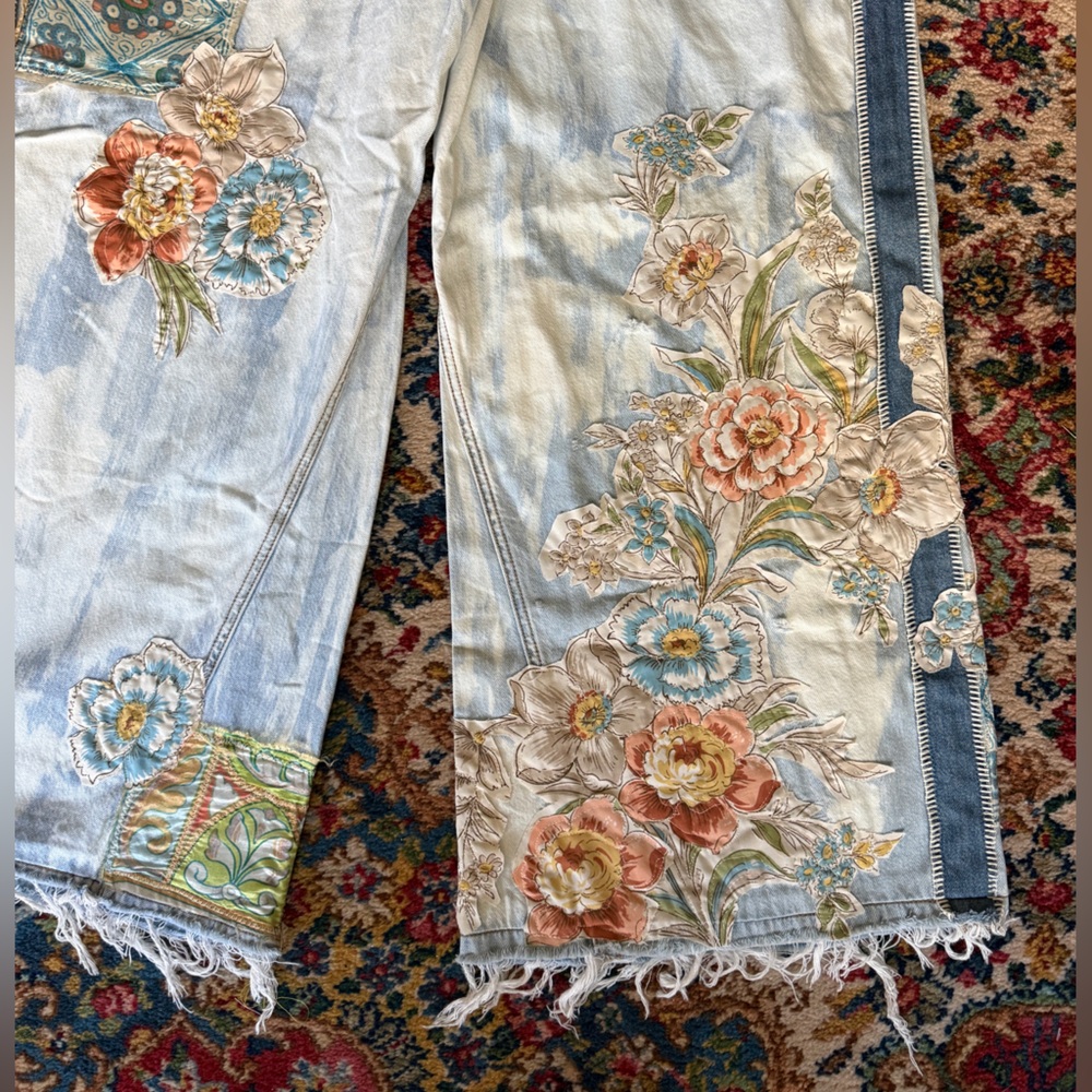 Johnny Was patchwork silk floral Wide Leg Jeans Size 32 - Picture 3 of 14